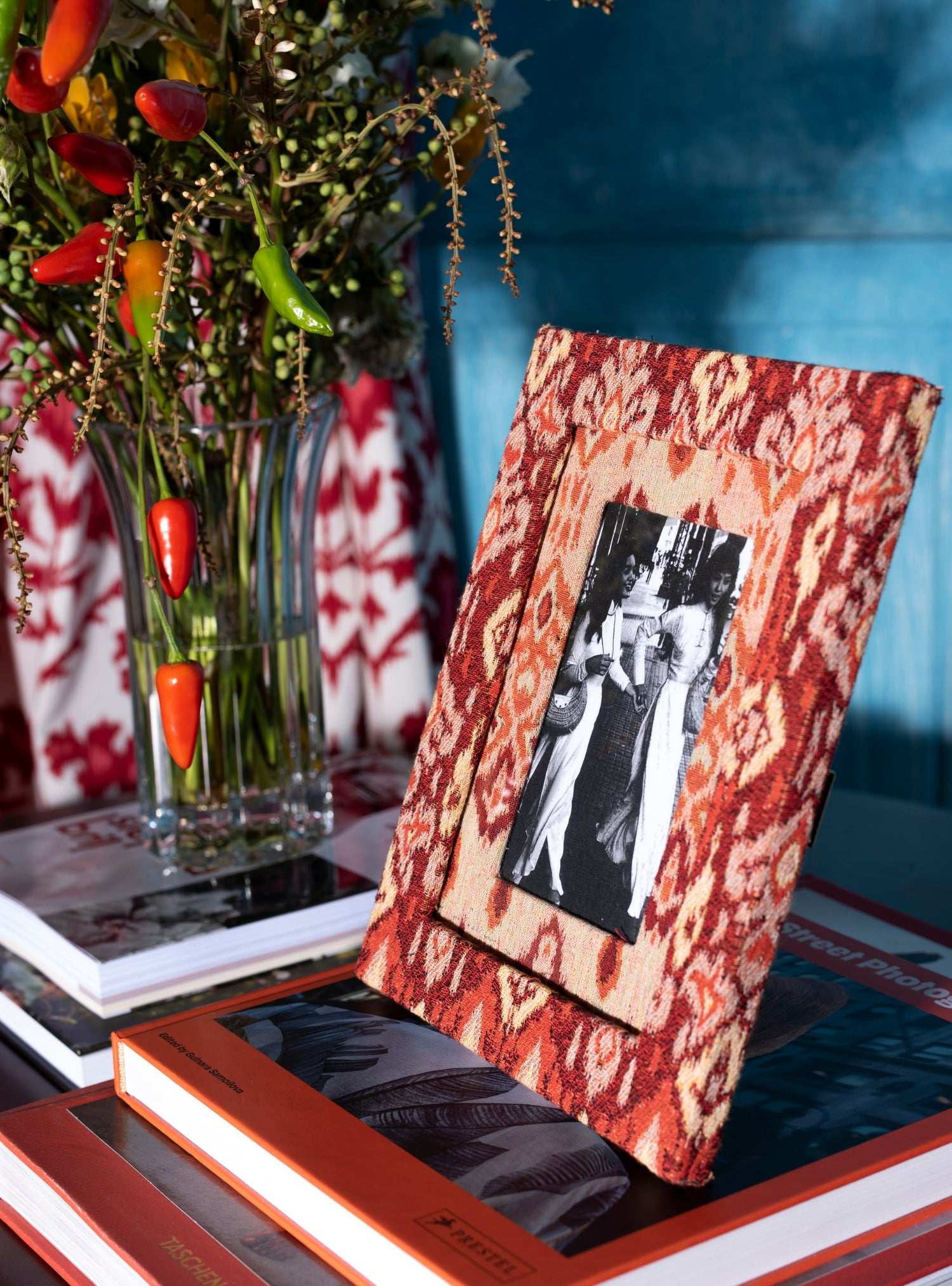 Porta-retrato Ikat Vermelho Jacquard