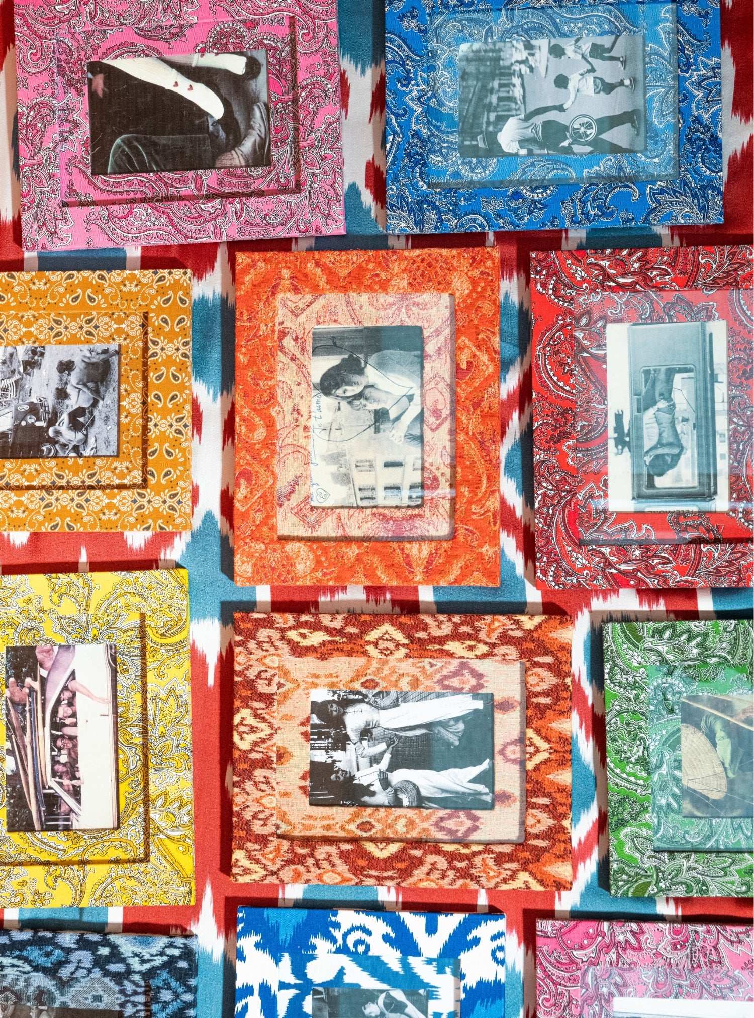 Porta-retrato Ikat Vermelho