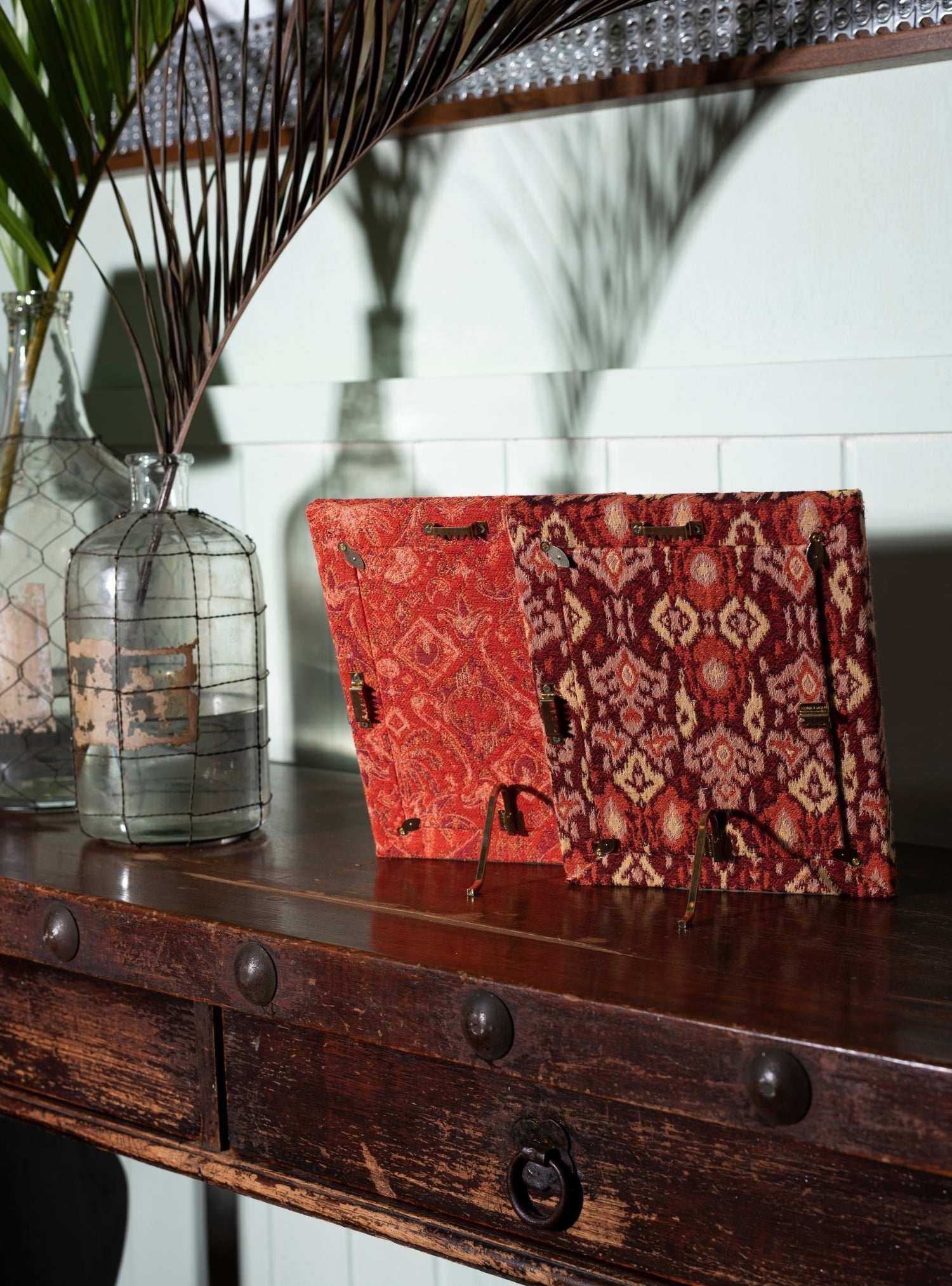 Porta-retrato Ikat Vermelho Jacquard