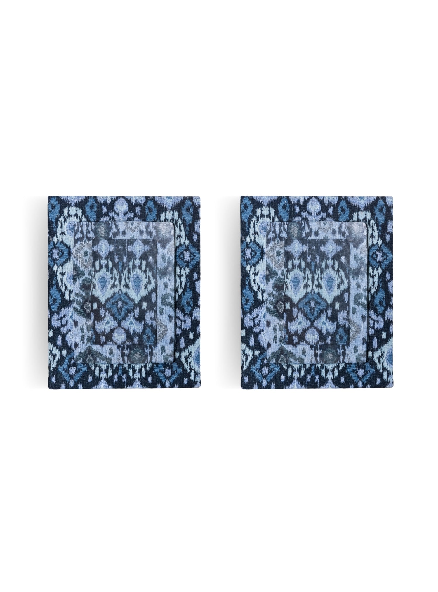 Composição Ikat Azul Jacquard