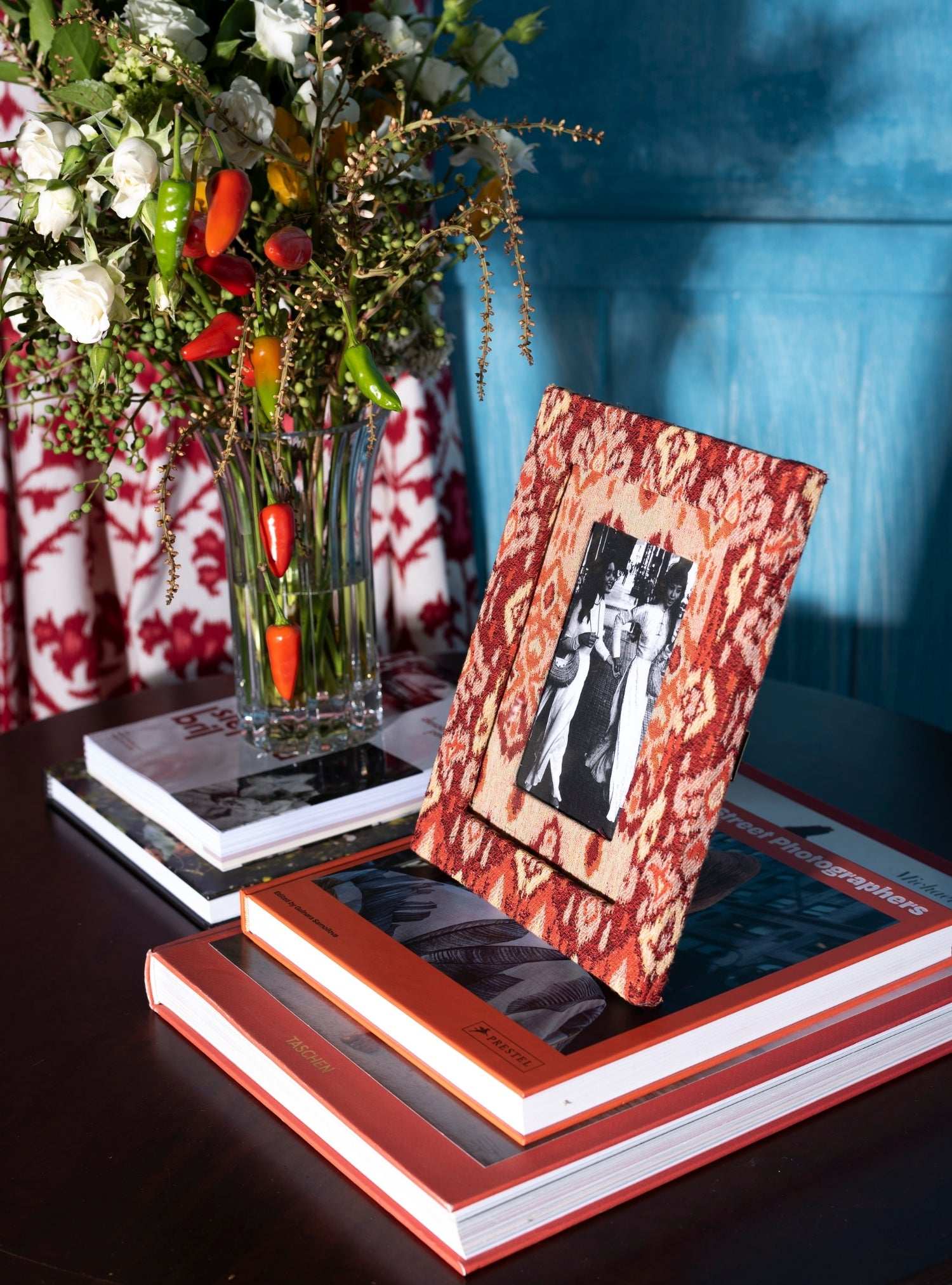 Porta-retrato Ikat Vermelho Jacquard
