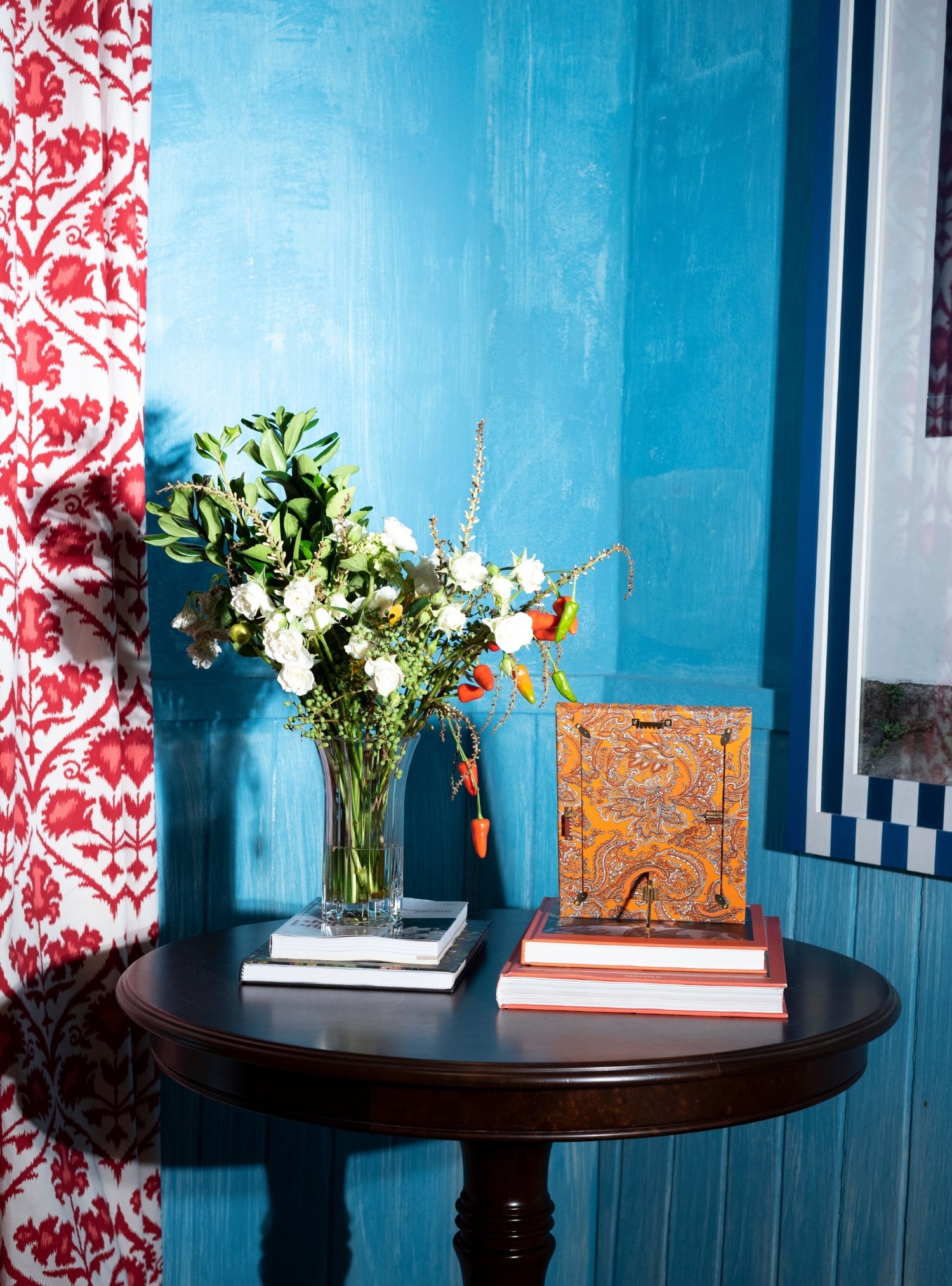 Picture-frame Orange Paisley