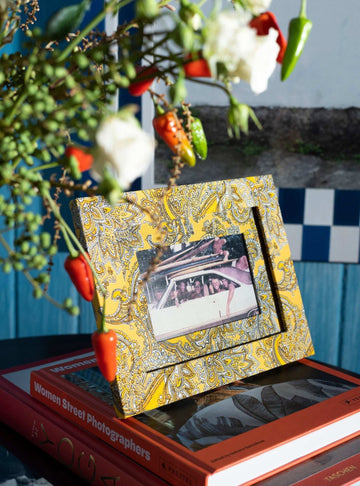 Porta-retrato Paisley Amarelo