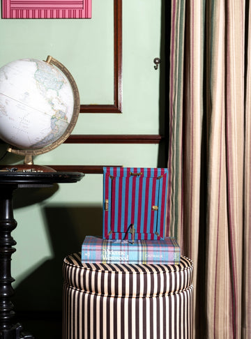 Red Striped Picture Frame