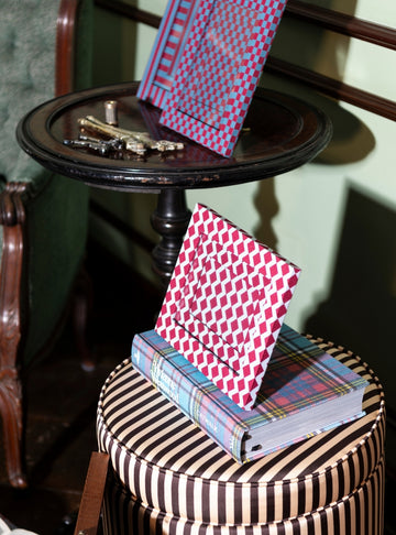 Red Striped Picture Frame