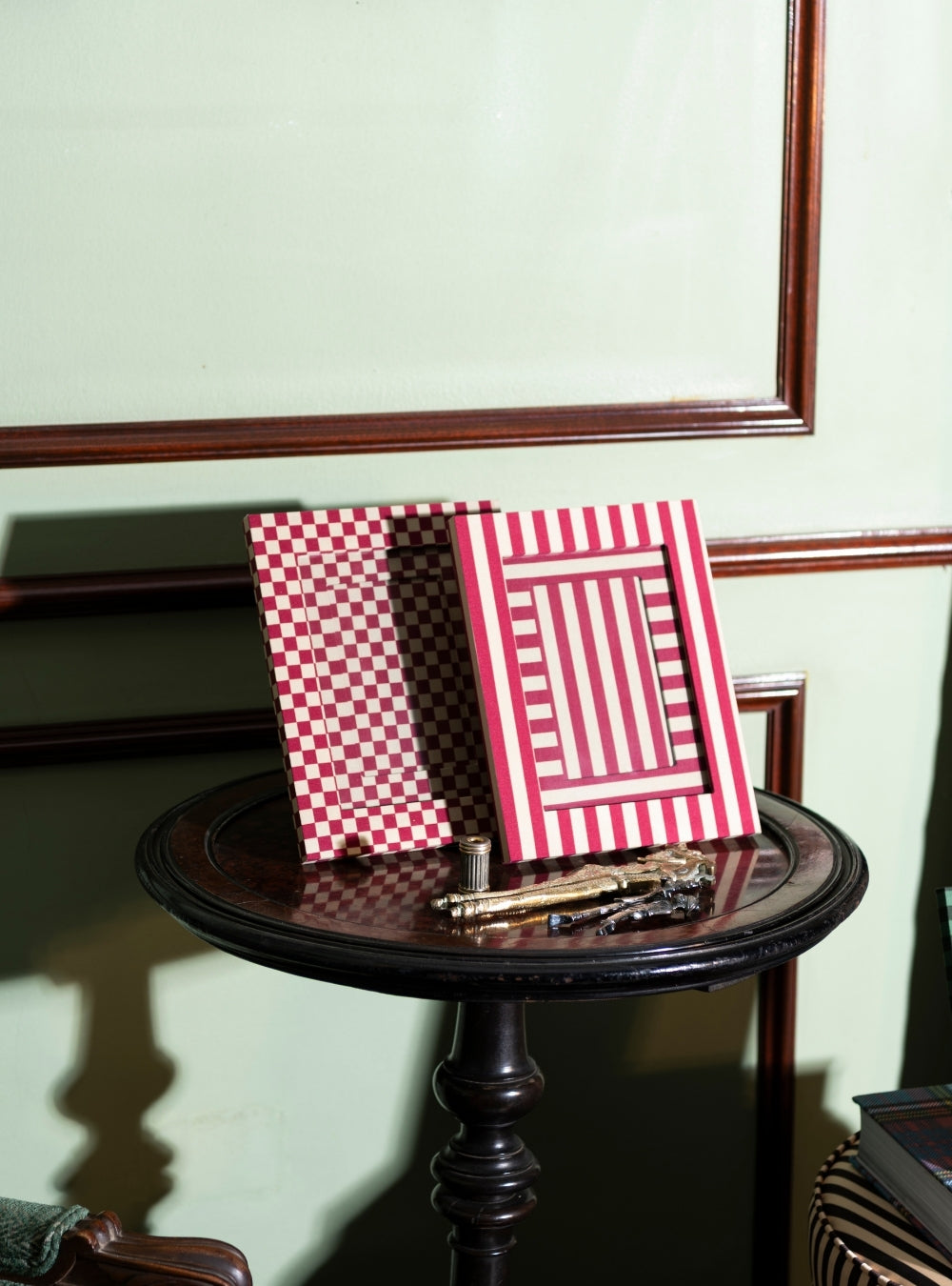 Red Striped Picture Frame