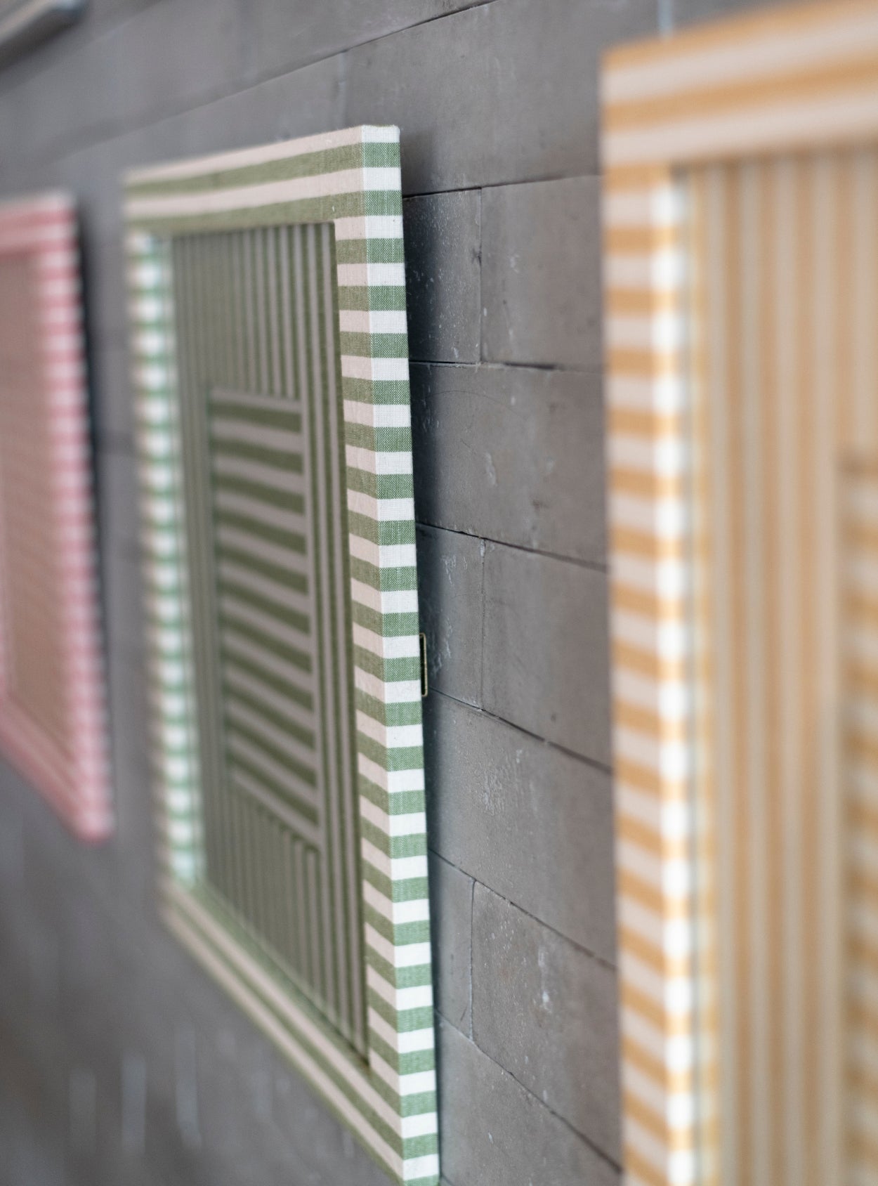 Green Striped Frame