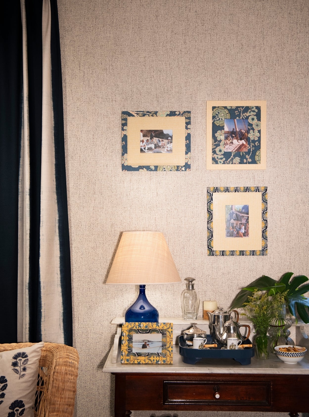 Picture-frame Golden Chinoiserie