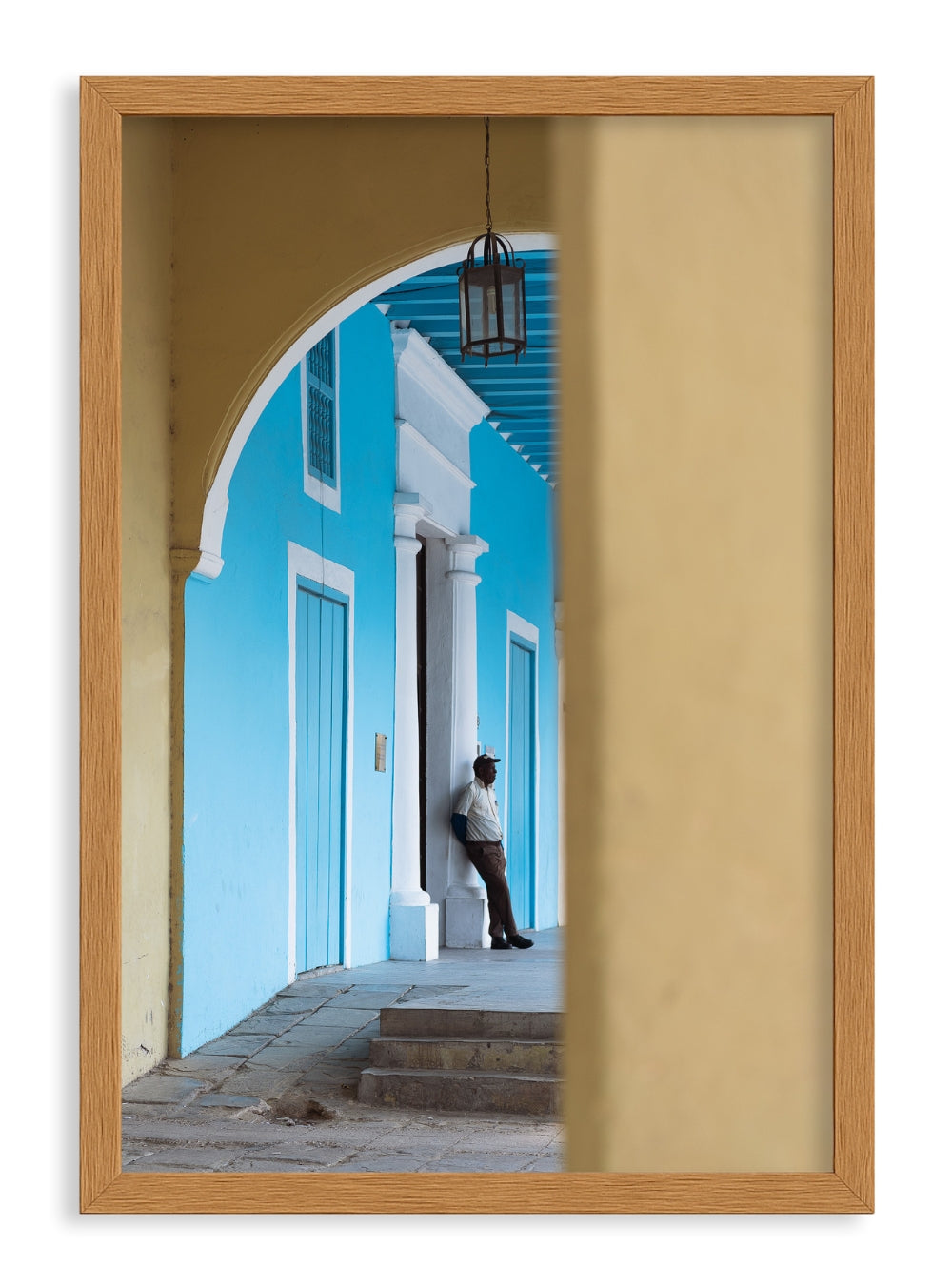Plaza Vieja II Classic Frame