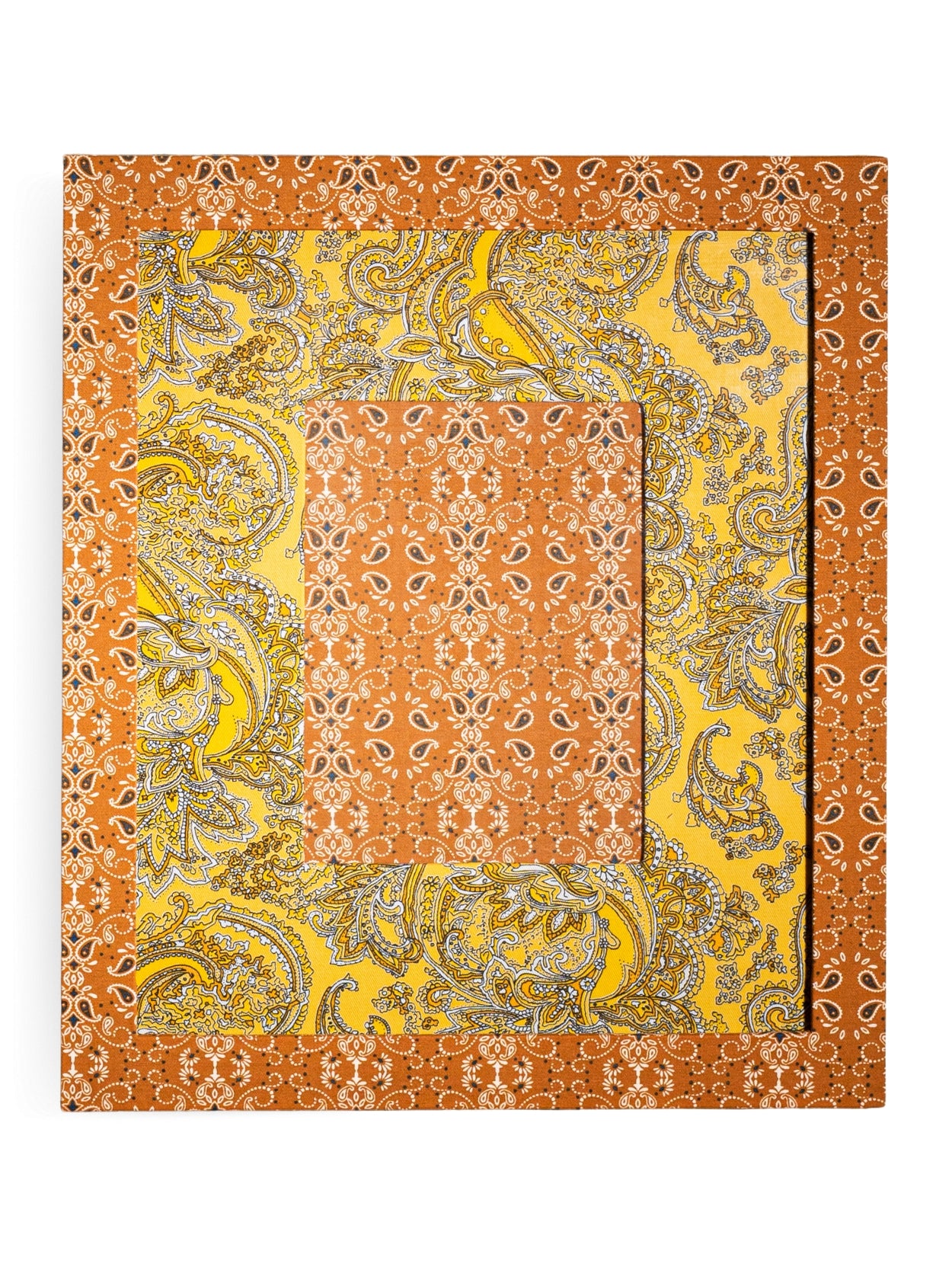Moldura Paisley Bege