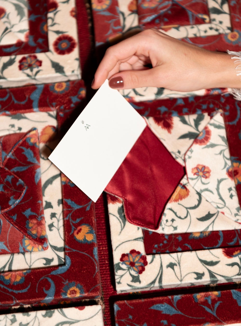 Porta-Envelope em tecido - Suzani Marfim