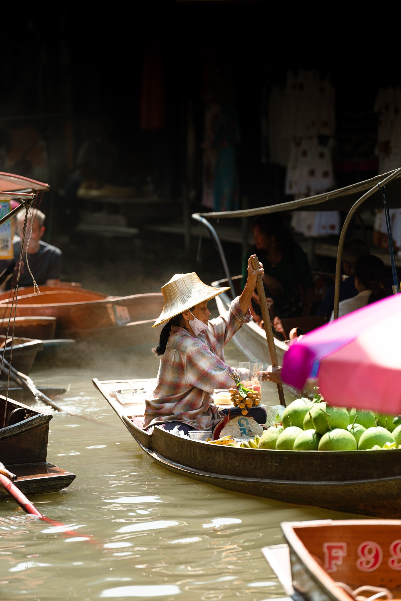 Floating Market VII Frame - Classic