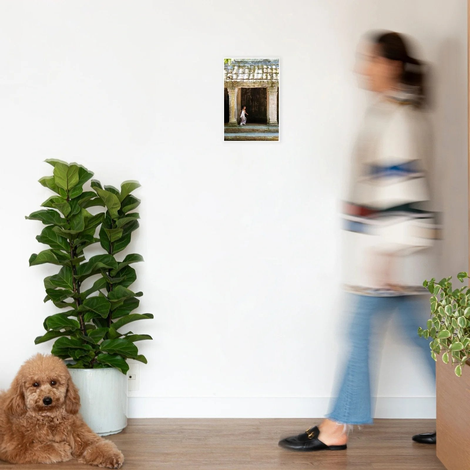 Quadro Menina Correndo Classic